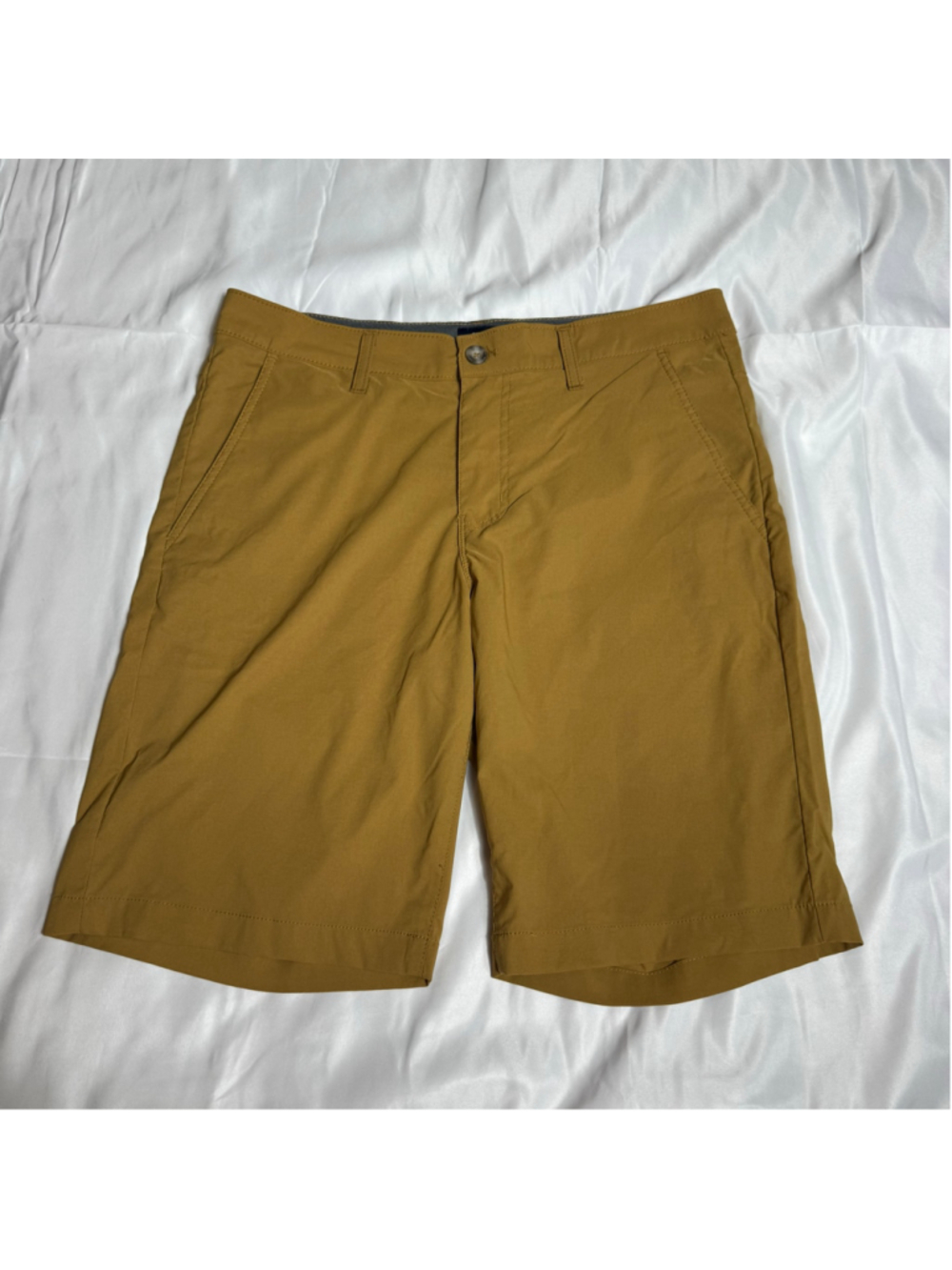 Men's Chaps Flat Front Shorts Mustard Brown Size 32